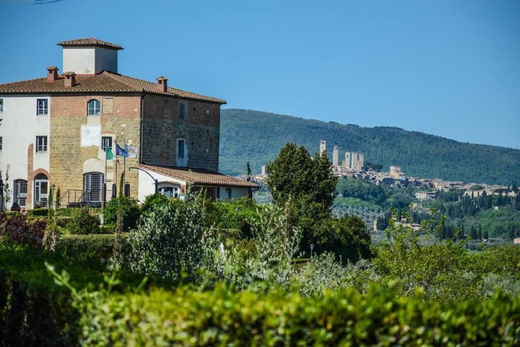 Castello Di Fulignano Ildebrando Superior Apartment 圣吉米纳诺 外观 照片